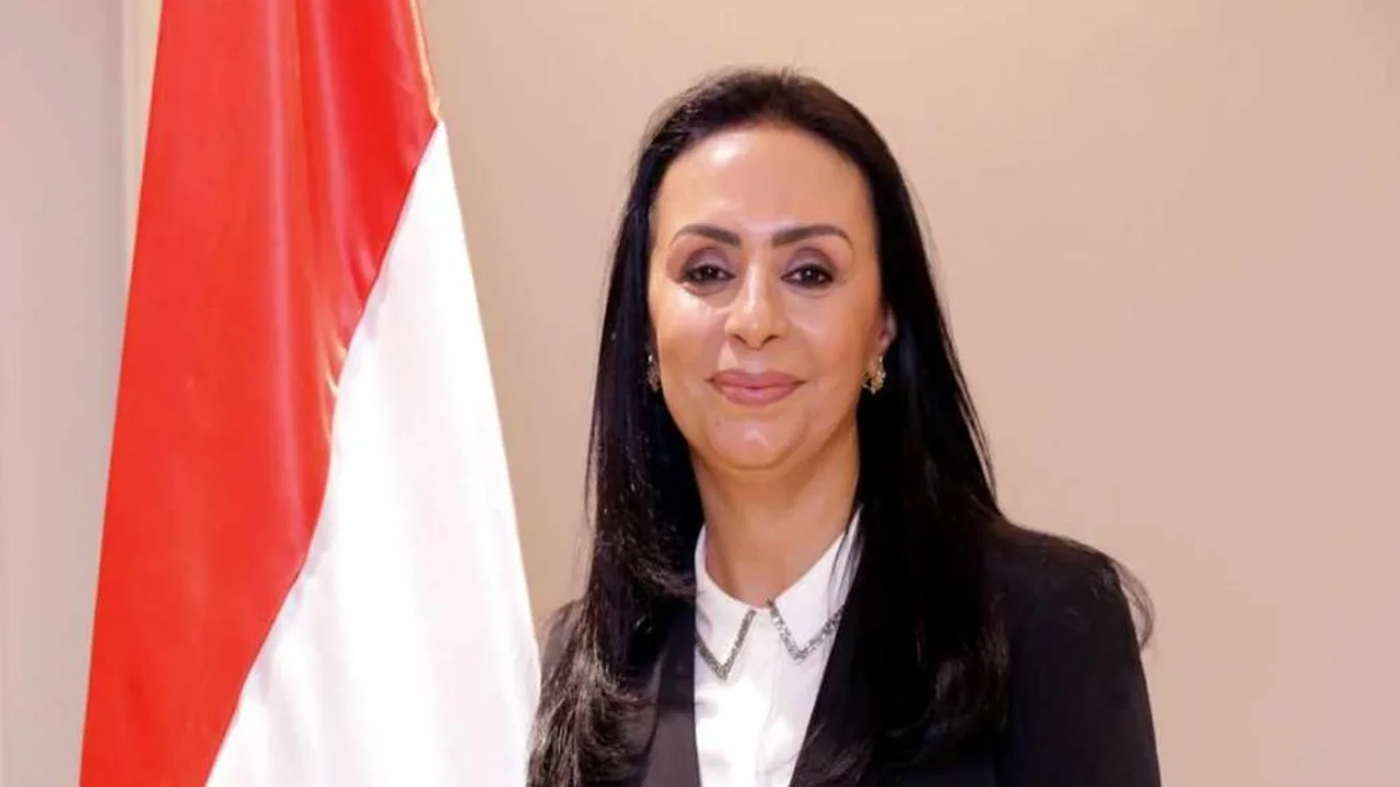 وزيرة التضامن تثمن دور المتحدة في دعم أطفال طيف التوحد بمسلسل اللون الأزرق